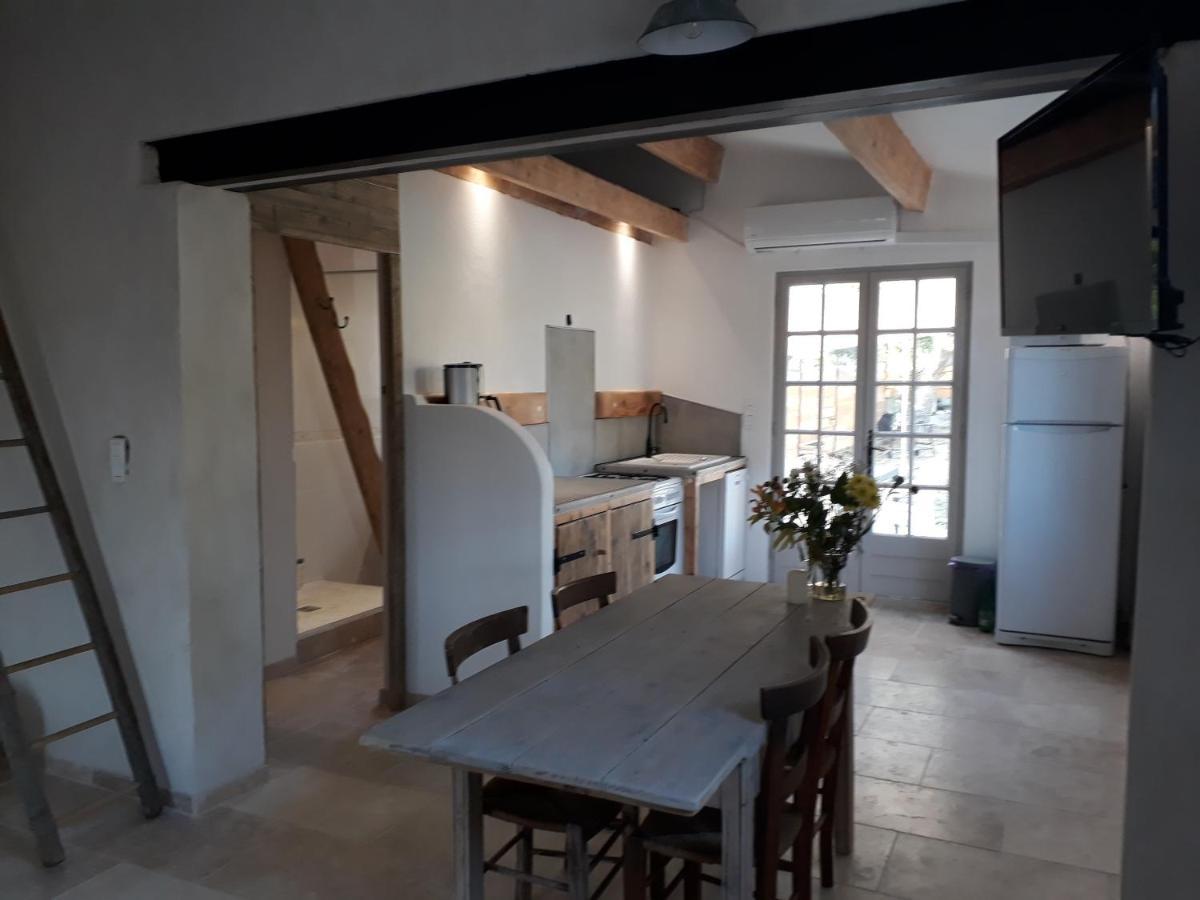 La Petite Maison Dans Les Vignes Chamaret Exterior foto